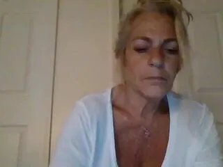 Offline jordynn_lve on Flirt4Free