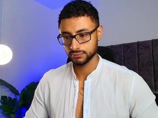 liiam_garcia on Flirt4Free 