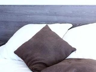 Freechat lukhas on Flirt4Free