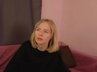 Offline magda_murchinson on Flirt4Free