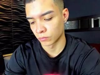 Offline marco_tosswell on Flirt4Free