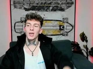 Offline mark_gean on Flirt4Free