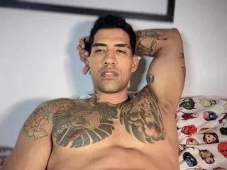 Offline myke_sthetic on Flirt4Free