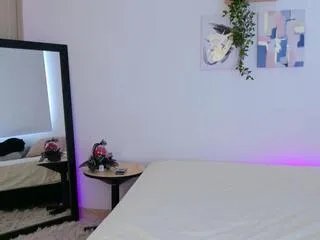 Offline sara_laurent on Flirt4Free