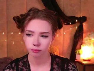 Freechat sierra_fane on Flirt4Free