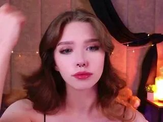 Freechat sierra_fane on Flirt4Free