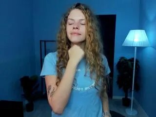Offline tayte_elin on Flirt4Free