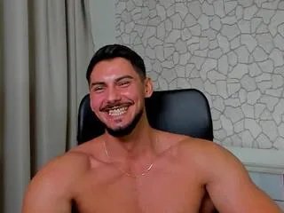 Freechat thomas_reds on Flirt4Free