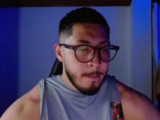 Offline thomas_spilios on Flirt4Free