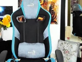 titan_jones on Flirt4Free 