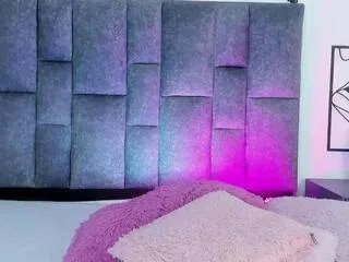 Offline violetta_ficher on Flirt4Free