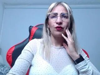 Offline zulay_moon on Flirt4Free