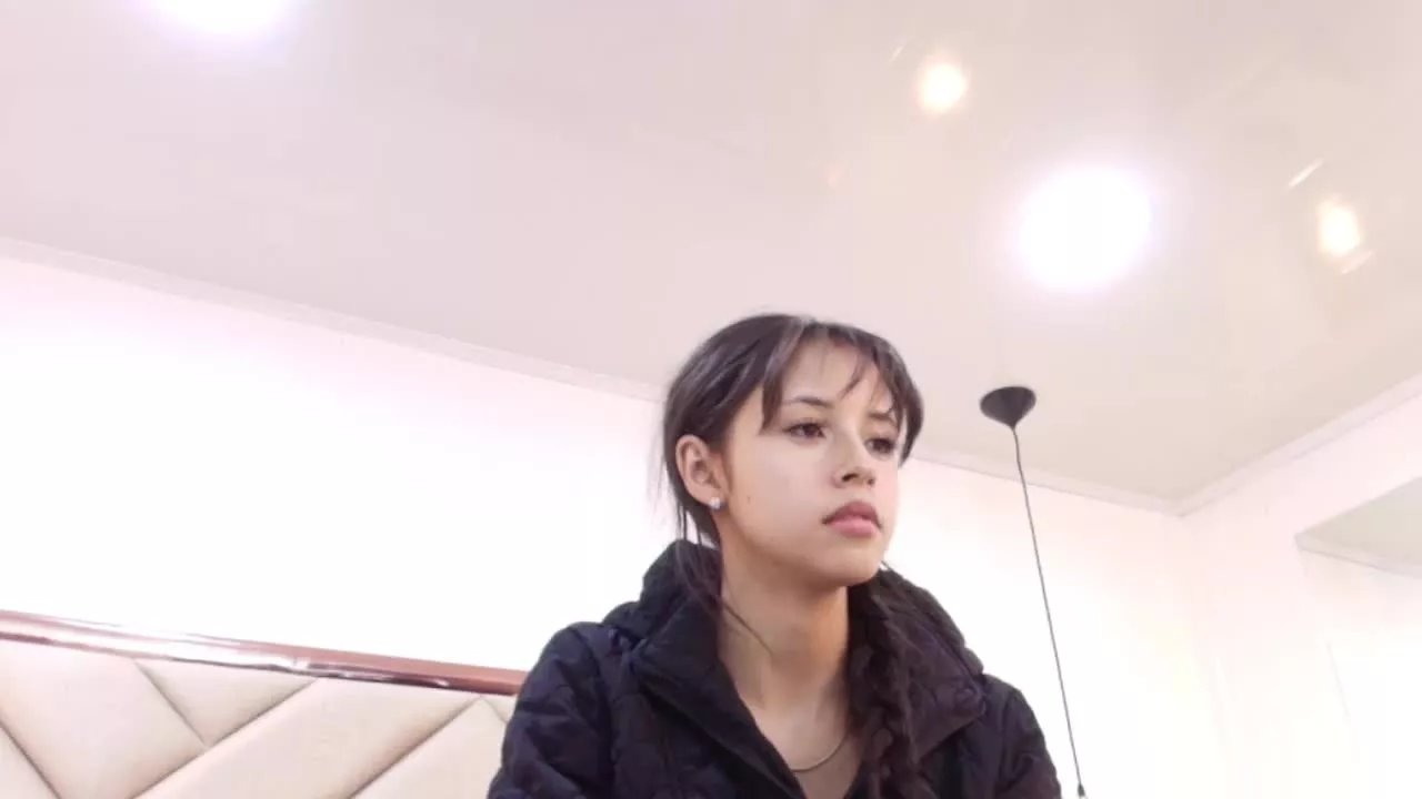 Offline AntonellaDaMataa on Streamray