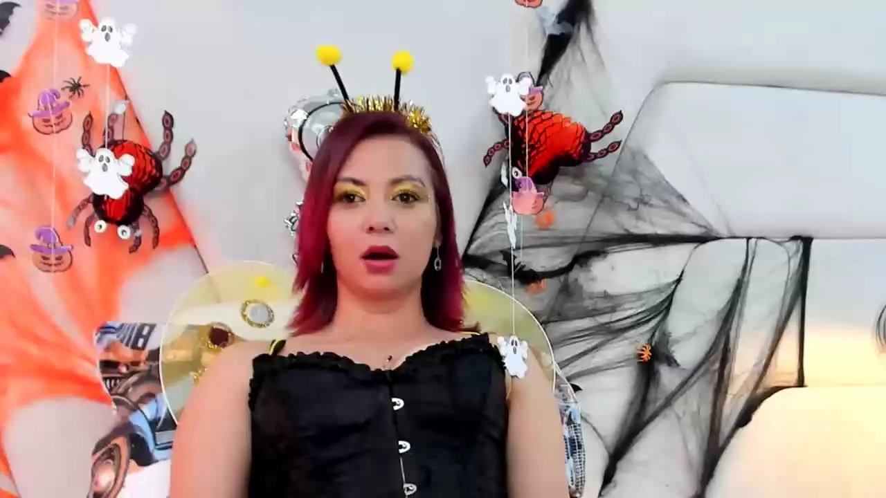 Offline JanetStone on Streamray