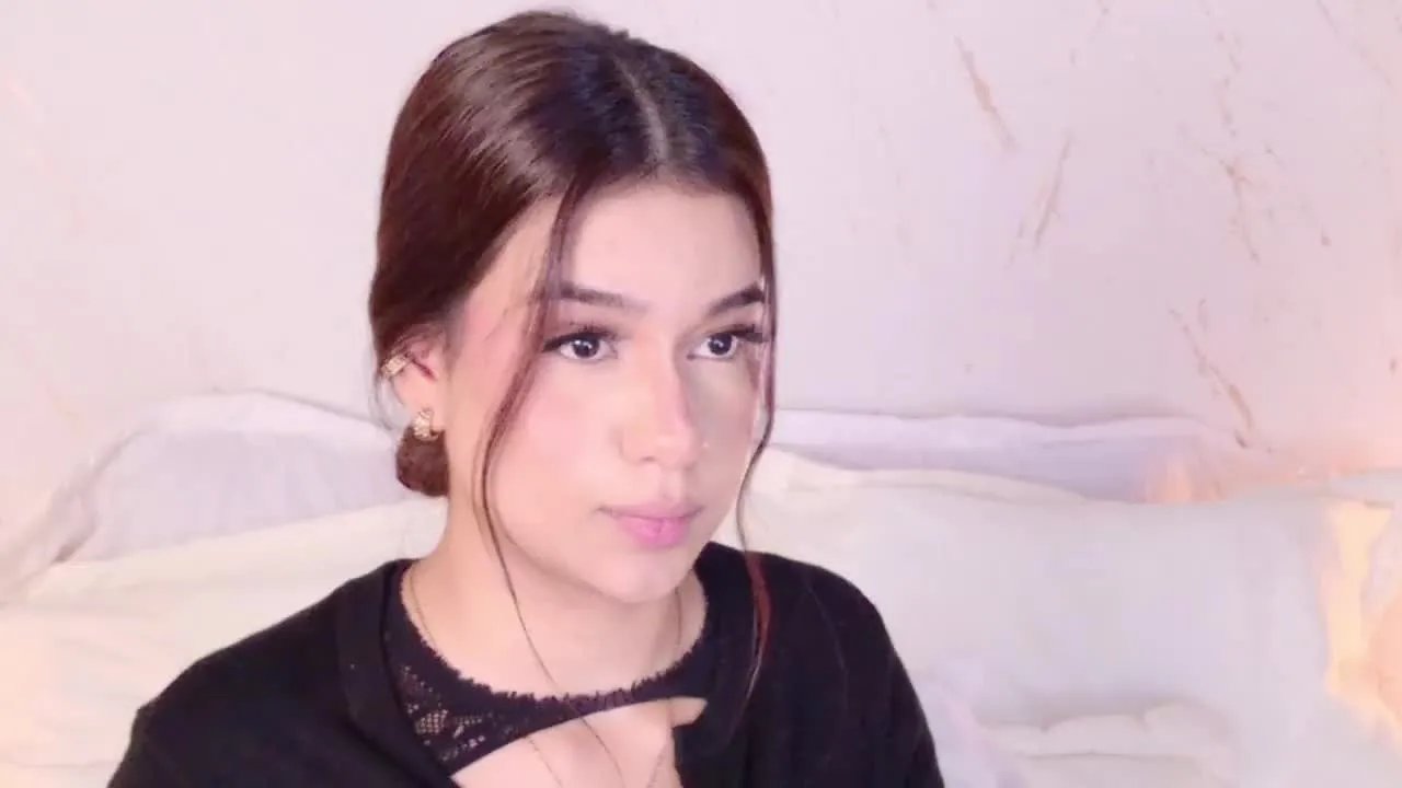 Offline Valeria_Willian on Streamray