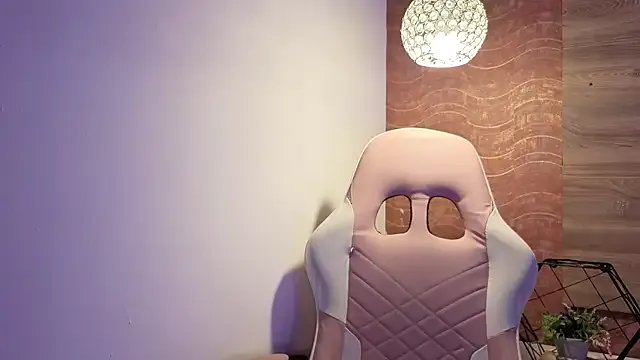 Freechat AgnesIvanova on StripChat