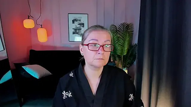 Freechat AlexandraKind on StripChat