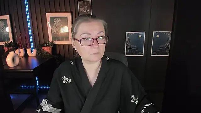 Freechat AlexandraKind on StripChat