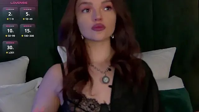 Private AnaWest on StripChat