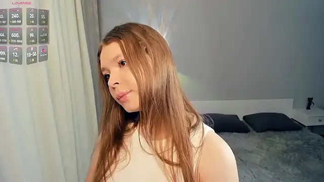 BelleDream on StripChat 