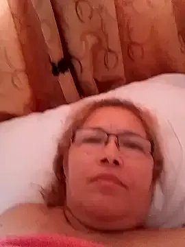 Cessi50 on StripChat 