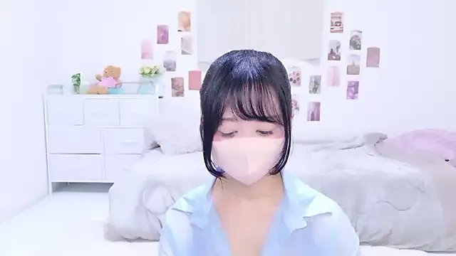 chihiro_ri on StripChat 