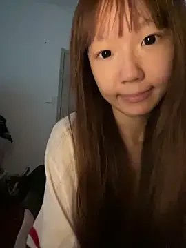 Freechat D-033 on StripChat