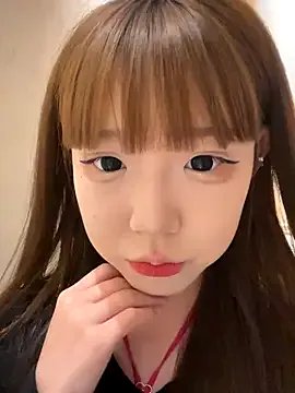 Freechat D-033 on StripChat