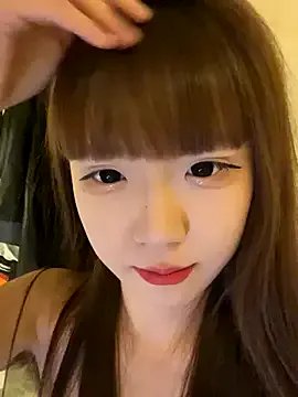 Freechat D-033 on StripChat