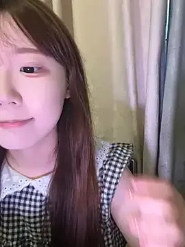 Freechat D-033 on StripChat