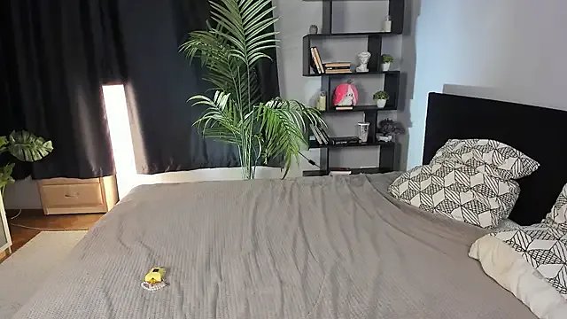 DemetraSadahiro on StripChat 