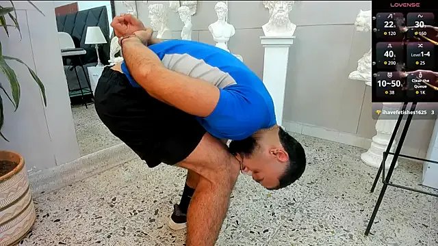 Freechat emilio_brandon on StripChat