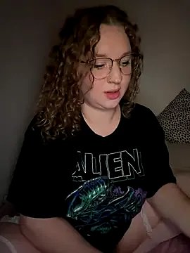 EmmieRae on StripChat 