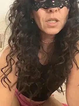 Freechat EmySkinny85 on StripChat