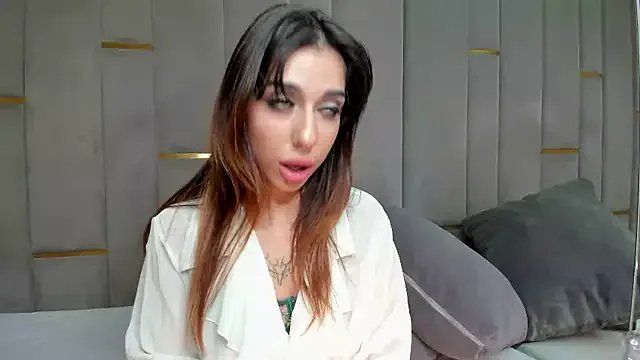 Freechat eva_lim on StripChat