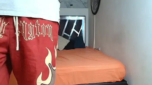 Freechat KING_OFF_BOYS on StripChat