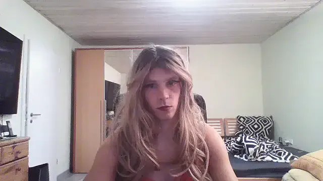 Kinky-Kristina on StripChat 