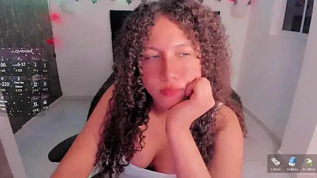 Lilith_Miller21 on StripChat 