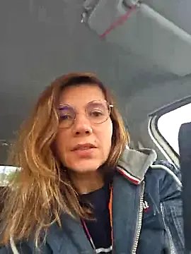 Freechat Lina_lou4 on StripChat