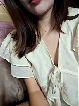 Freechat Lovelyx0x on StripChat