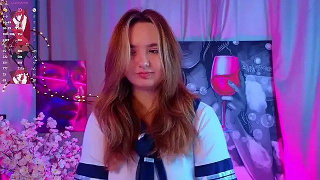 Freechat LucilleMcBride on StripChat