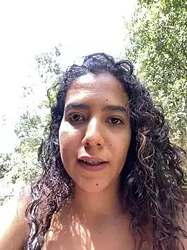 Freechat Maithe_Perroni on StripChat