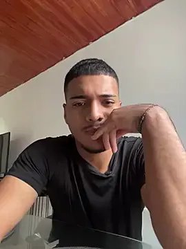 Freechat michel_g1 on StripChat