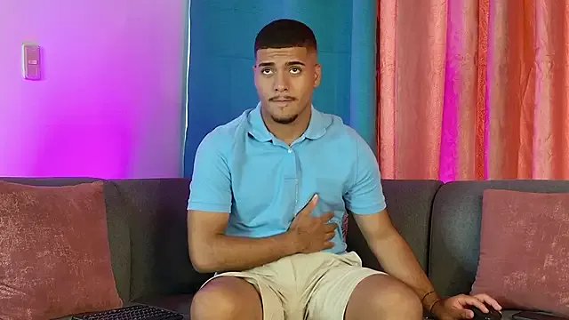 Freechat michel_g1 on StripChat