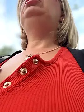 Freechat Milena-MilfaXXX on StripChat