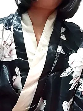 Freechat Minh32love on StripChat