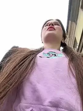 Freechat mmelicious on StripChat