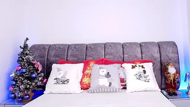 naia_blessed on StripChat 