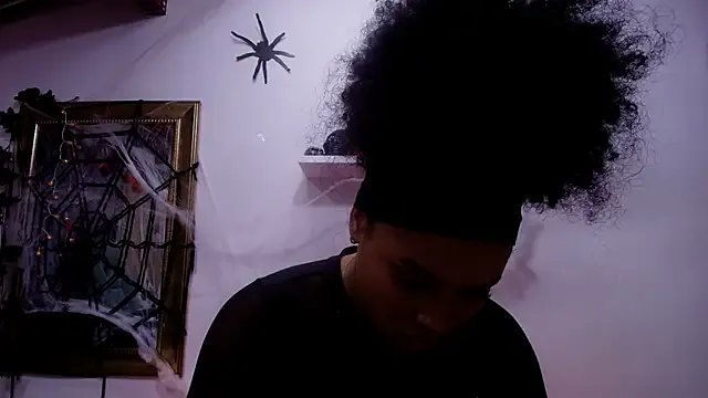 naia_blessed on StripChat 