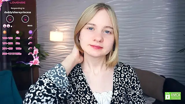 Freechat OdelinaFicken on StripChat